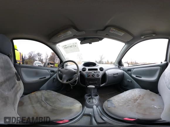 ✅ 2002 Toyota ECHO • VIN: JTDAT123020211582 • Lot: 43707249. Wystawiony na IAAI z przebiegiem 60 182 mil. Bezpłatny archiwum sprzedaży aukcyjnych z USA i szczegółowy raport historii pojazdu na DreamBid. Zdjęcie 18.