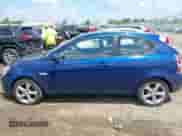 2011 Hyundai Accent SE z VIN KMHCN3AC6BU194520, wystawiony jako IAAI lot #42664778 z przebiegiem 170 197 mil mil oraz . Historia ofert i sprzedaży dostępna na DreamBid. Obrazek 14.