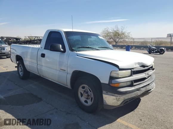 ✅ 2001 Chevrolet Silverado 1500 LS • VIN: 1GCEC14V71Z319014 • Лот: 73424834. Опубликован ранее на Copart с пробегом 176 032 миль. Бесплатный доступ к архиву аукционных продаж из США и подробный отчёт об истории автомобиля на DreamBid. Изображение 4.