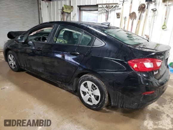 ✅ 2017 Chevrolet Cruze LS • VIN: 1G1BC5SM6H7215276 • Lot: 71184272. Listed on Copart with 78,960 mi. Free auction sales archive from the USA and detailed vehicle history report at DreamBid. Image 2.