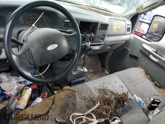 ✅ 2003 Ford F-250 XL • VIN: 1FTNX20P13EC51496 • Lot: 64813615. Listed on Copart with Not provided. Free auction sales archive from the USA and detailed vehicle history report at DreamBid. Image 8.