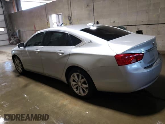 ✅ 2017 Chevrolet Impala LT • VIN: 1G1105S39HU203314 • Лот: 72085034. Опубликован ранее на Copart с пробегом 170 239 миль. Бесплатный доступ к архиву аукционных продаж из США и подробный отчёт об истории автомобиля на DreamBid. Изображение 2.