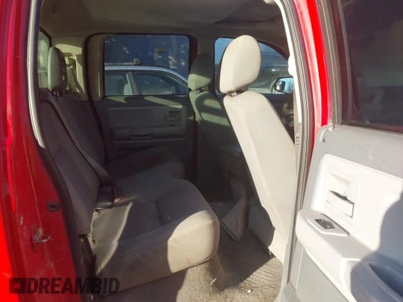 ✅ 2006 Dodge Dakota SLT • VIN: 1D7HE48N66S501330 • Lot: 43688359. Listed on IAAI with 199,726 mi. Free auction sales archive from the USA and detailed vehicle history report at DreamBid. Image 8.