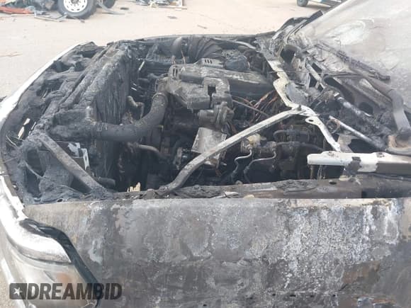 ✅ 2020 Ram 2500 • VIN: 3C6UR4FL0LG221993 • Lot: 43697882. Wystawiony na IAAI z przebiegiem Nie podano. Bezpłatny archiwum sprzedaży aukcyjnych z USA i szczegółowy raport historii pojazdu na DreamBid. Zdjęcie 6.