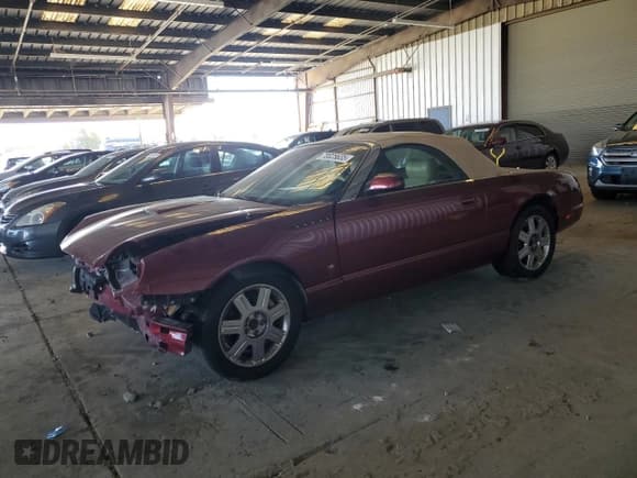 ✅ 2004 Ford Thunderbird Deluxe • VIN: 1FAHP60A24Y102889 • Lot: 70025635. Listed on Copart with 110,946 mi. Free auction sales archive from the USA and detailed vehicle history report at DreamBid. Image 1.