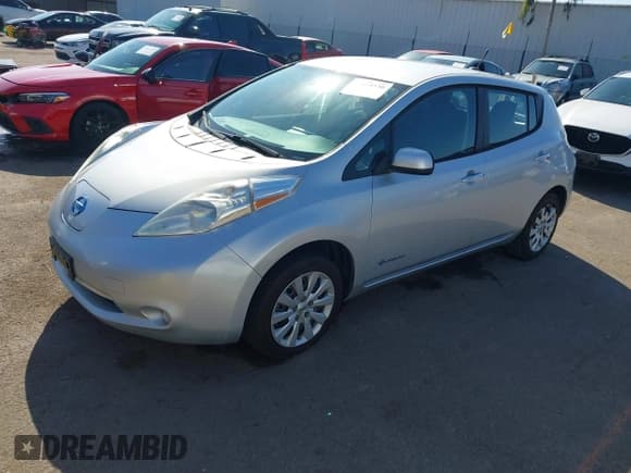 ✅ 2013 Nissan LEAF SL • VIN: 1N4AZ0CP8DC419730 • Лот: 43618530. Опубликован ранее на IAAI с пробегом 77 570 миль. Бесплатный доступ к архиву аукционных продаж из США и подробный отчёт об истории автомобиля на DreamBid. Изображение 20.