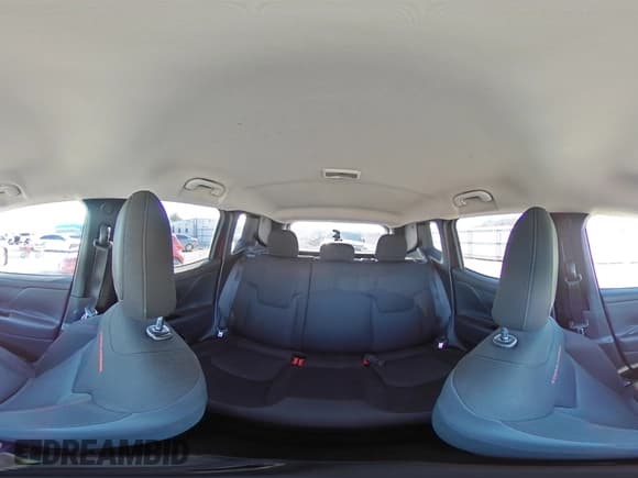 ✅ 2017 Jeep Renegade Trailhawk • VIN: ZACCJBCB0HPE90609 • Lot: 85801074. Listed on Copart with 136,187 mi. Free auction sales archive from the USA and detailed vehicle history report at DreamBid. Image 13.