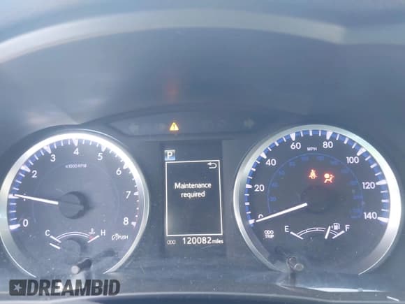 ✅ 2018 Toyota Highlander LE • VIN: 5TDZZRFH7JS265754 • Lot: 41988890. Listed on IAAI with 120,082 mi. Free auction sales archive from the USA and detailed vehicle history report at DreamBid. Image 7.