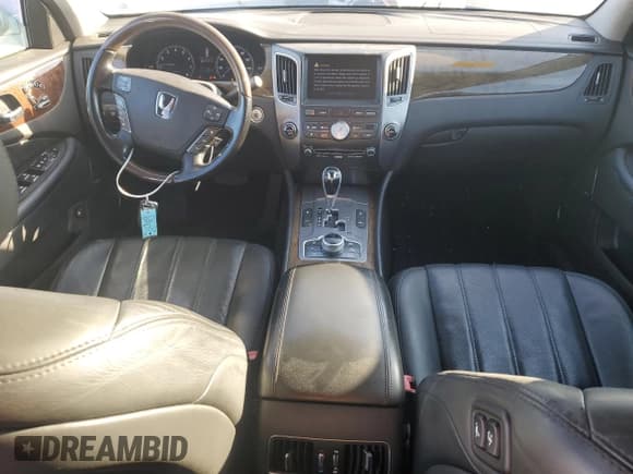 ✅ 2012 Hyundai Equus Ultimate • VIN: KMHGH4JH0CU044866 • Лот: 92083945. Опубликован ранее на Copart с пробегом 121 564 миль. Бесплатный доступ к архиву аукционных продаж из США и подробный отчёт об истории автомобиля на DreamBid. Изображение 8.