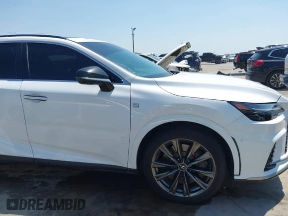 ✅ 2023 Lexus RX 350 Premium Plus • VIN: 2T2BAMCA6PC028723 • Lot: 43188348. Wystawiony na IAAI z przebiegiem 58 332 mil. Bezpłatny archiwum sprzedaży aukcyjnych z USA i szczegółowy raport historii pojazdu na DreamBid. Zdjęcie 17.