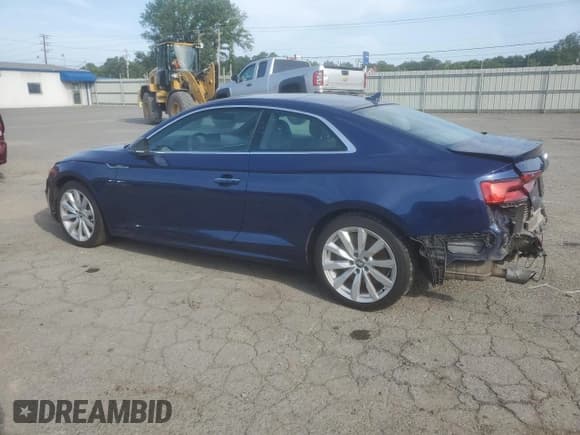 ✅ 2018 Audi A5 Premium • VIN: WAUNNAF52JA011140 • Лот: 62852725. Опубликован ранее на Copart с пробегом 109 240 миль. Бесплатный доступ к архиву аукционных продаж из США и подробный отчёт об истории автомобиля на DreamBid. Изображение 2.