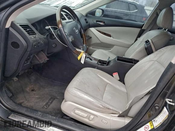 ✅ 2010 Lexus ES 330 • VIN: JTHBK1EGXA2409058 • Лот: 94036195. Опубликован ранее на Copart с пробегом Не указан. Бесплатный доступ к архиву аукционных продаж из США и подробный отчёт об истории автомобиля на DreamBid. Изображение 7.