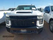 ✅ 2022 Chevrolet Silverado 2500HD Work Truck • VIN: 1GC2YLEY9NF233770 • Lot: 40905415. Wystawiony na IAAI z przebiegiem 145 387 mil. Bezpłatny archiwum sprzedaży aukcyjnych z USA i szczegółowy raport historii pojazdu na DreamBid. Zdjęcie 12.