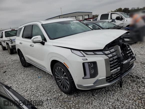 ✅ 2023 Hyundai Palisade Calligraphy • VIN: KM8R74GEXPU602334 • Лот: 77728594. Опубликован ранее на Copart с пробегом 14 239 миль. Бесплатный доступ к архиву аукционных продаж из США и подробный отчёт об истории автомобиля на DreamBid. Изображение 4.
