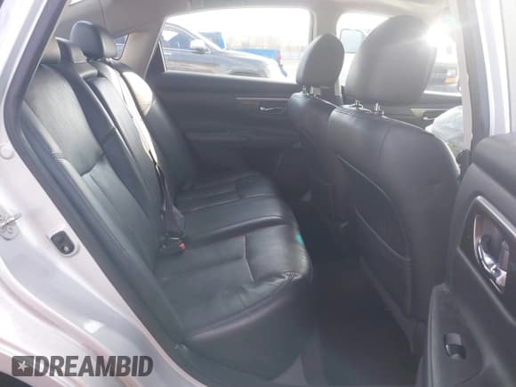 ✅ 2015 Nissan Altima SL • VIN: 1N4BL3AP6FC267041 • Lot: 41561523. Wystawiony na IAAI z przebiegiem 128 522 mil. Bezpłatny archiwum sprzedaży aukcyjnych z USA i szczegółowy raport historii pojazdu na DreamBid. Zdjęcie 8.