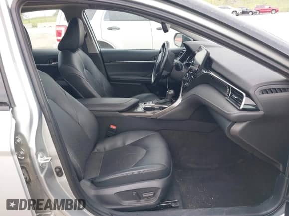 2021 Toyota Camry XSE with VIN 4T1K61BK3MU028249, listed as a IAAI auction lot 42553485 with 130,614 mi miles and . Bid and sale history available at DreamBid. Image 5.