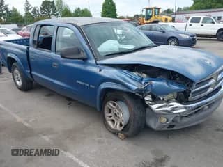 ✅ 2002 Dodge Dakota SLT • VIN: 1B7HL48N62S716393 • Лот: 42038313. Опубликован ранее на IAAI с пробегом 194 912 миль. Бесплатный доступ к архиву аукционных продаж из США и подробный отчёт об истории автомобиля на DreamBid. Изображение 1.