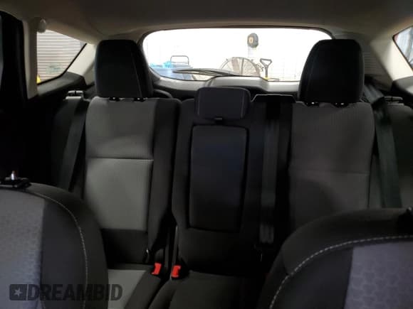 ✅ 2018 Ford C-Max SE • VIN: 1FADP5AU4JL104993 • Lot: 69954175. Wystawiony na Copart z przebiegiem 50 999 mil. Bezpłatny archiwum sprzedaży aukcyjnych z USA i szczegółowy raport historii pojazdu na DreamBid. Zdjęcie 10.