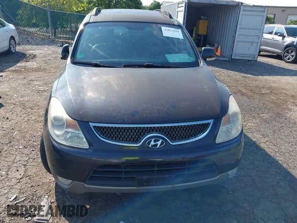 ✅ 2008 Hyundai Veracruz GLS • VIN: KM8NU73C08U050714 • Lot: 42833095. Listed on IAAI with 229,200 mi. Free auction sales archive from the USA and detailed vehicle history report at DreamBid. Image 11.