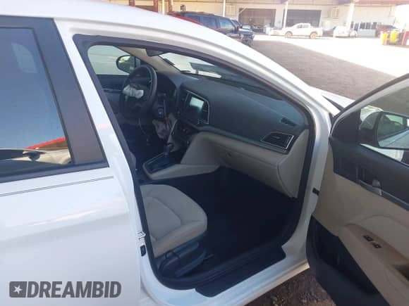 2018 Hyundai Elantra SEL с VIN 5NPD84LF4JH278812, выставлен на аукционе IAAI как лот 43485984 с пробегом 120 017 миль миль и . История ставок и продаж доступна на DreamBid. Изображение 5.