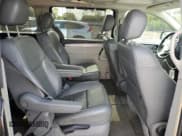 ✅ 2009 Volkswagen Routan SEL • VIN: 2V8HW54X19R595759 • Lot: 72404974. Wystawiony na Copart z przebiegiem 160 585 mil. Bezpłatny archiwum sprzedaży aukcyjnych z USA i szczegółowy raport historii pojazdu na DreamBid. Zdjęcie 11.