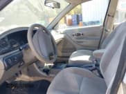 ✅ 1998 Ford Contour SE Fleet • VIN: 1FAFP6635WK297067 • Lot: 43626936. Wystawiony na IAAI z przebiegiem 104 020 mil. Bezpłatny archiwum sprzedaży aukcyjnych z USA i szczegółowy raport historii pojazdu na DreamBid. Zdjęcie 5.