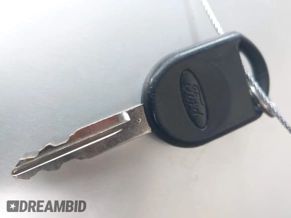 ✅ 2008 Ford Explorer XLT • VIN: 1FMEU73898UA38623 • Лот: 42044003. Опубликован ранее на IAAI с пробегом 235 591 миль. Бесплатный доступ к архиву аукционных продаж из США и подробный отчёт об истории автомобиля на DreamBid. Изображение 11.