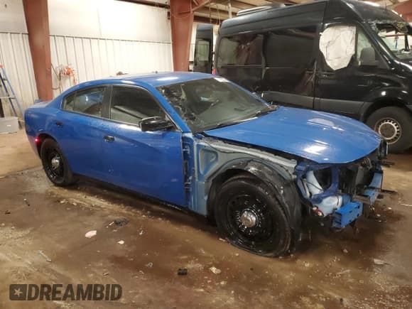 ✅ 2020 Dodge Charger Police • VIN: 2C3CDXKT2LH183620 • Lot: 89644165. Wystawiony na Copart z przebiegiem 80 422 mil. Bezpłatny archiwum sprzedaży aukcyjnych z USA i szczegółowy raport historii pojazdu na DreamBid. Zdjęcie 4.
