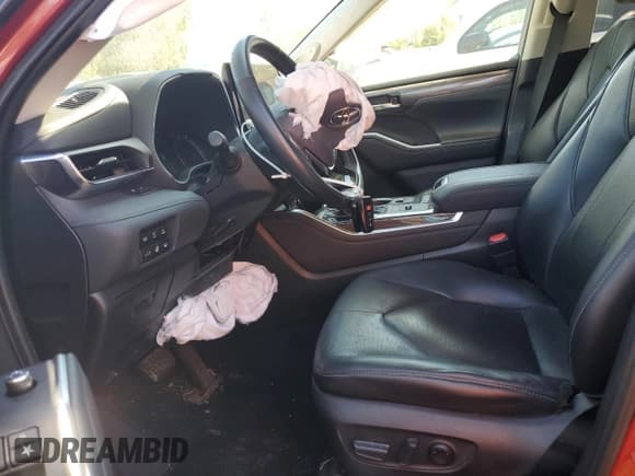 ✅ 2021 Toyota Highlander Hybrid Limited • VIN: 5TDXBRCH9MS528248 • Lot: 85000135. Wystawiony na Copart z przebiegiem 93 803 mil. Bezpłatny archiwum sprzedaży aukcyjnych z USA i szczegółowy raport historii pojazdu na DreamBid. Zdjęcie 7.