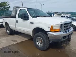 ✅ 2001 Ford F-250 XL • VIN: 1FTNF21L11EA50032 • Lot: 41958019. Wystawiony na IAAI z przebiegiem 127 932 mil. Bezpłatny archiwum sprzedaży aukcyjnych z USA i szczegółowy raport historii pojazdu na DreamBid. Zdjęcie 1.