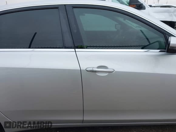 ✅ 2015 Cadillac CTS Luxury RWD • VIN: 1G6AR5S36F0131881 • Lot: 41406498. Listed on IAAI with 172,612 mi. Free auction sales archive from the USA and detailed vehicle history report at DreamBid. Image 14.