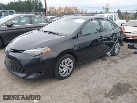 ✅ 2018 Toyota Corolla L • VIN: 2T1BURHE2JC005435 • Lot: 43768147. Wystawiony na IAAI z przebiegiem 140 238 mil. Bezpłatny archiwum sprzedaży aukcyjnych z USA i szczegółowy raport historii pojazdu na DreamBid. Zdjęcie 23.