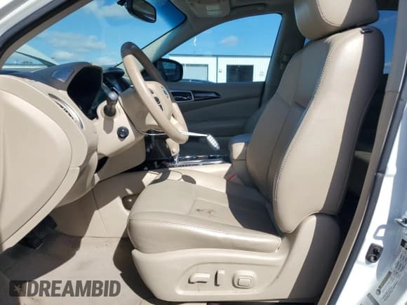 ✅ 2014 Nissan Pathfinder SL Hybrid • VIN: 5N1CR2MN7EC647467 • Lot: 90842445. Wystawiony na Copart z przebiegiem 183 548 mil. Bezpłatny archiwum sprzedaży aukcyjnych z USA i szczegółowy raport historii pojazdu na DreamBid. Zdjęcie 7.