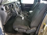 ✅ 2020 Jeep Gladiator Sport S • VIN: 1C6JJTAG9LL165862 • Лот: 87068175. Опубликован ранее на Copart с пробегом 102 825 миль. Бесплатный доступ к архиву аукционных продаж из США и подробный отчёт об истории автомобиля на DreamBid. Изображение 7.