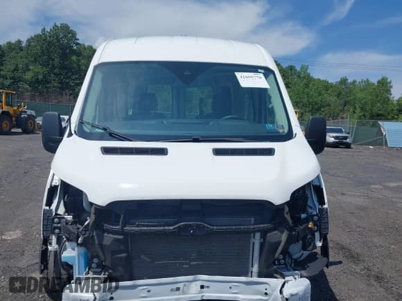 ✅ 2020 Ford Transit Passenger XL • VIN: 1FDZK1C89LKA72909 • Lot: 42695770. Wystawiony na IAAI z przebiegiem 12 765 mil. Bezpłatny archiwum sprzedaży aukcyjnych z USA i szczegółowy raport historii pojazdu na DreamBid. Zdjęcie 12.