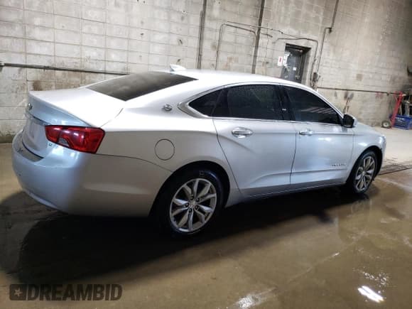 ✅ 2017 Chevrolet Impala LT • VIN: 1G1105S39HU203314 • Лот: 72085034. Опубликован ранее на Copart с пробегом 170 239 миль. Бесплатный доступ к архиву аукционных продаж из США и подробный отчёт об истории автомобиля на DreamBid. Изображение 3.