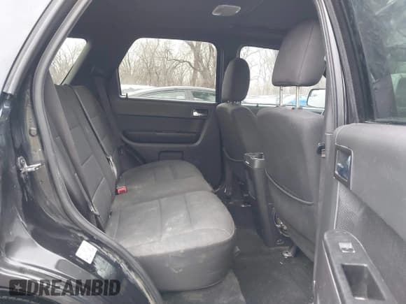 ✅ 2011 Ford Escape XLT • VIN: 1FMCU9DG7BKB03271 • Лот: 41711731. Опубликован ранее на IAAI с пробегом 139 135 миль. Бесплатный доступ к архиву аукционных продаж из США и подробный отчёт об истории автомобиля на DreamBid. Изображение 8.