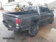 ✅ 2021 Toyota Tacoma TRD Off Road • VIN: 5TFCZ5AN7MX250911 • Lot: 43408119. Wystawiony na IAAI z przebiegiem 38 493 mil. Bezpłatny archiwum sprzedaży aukcyjnych z USA i szczegółowy raport historii pojazdu na DreamBid. Zdjęcie 4.