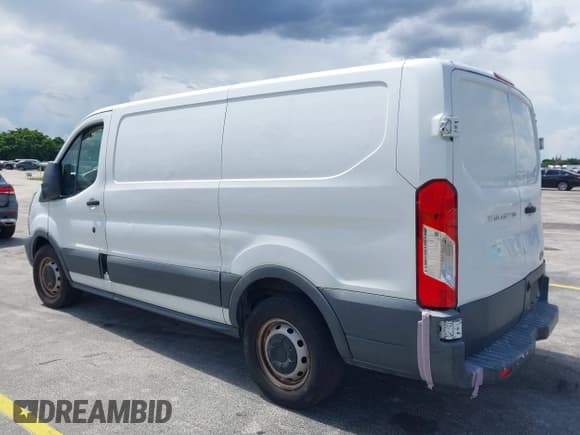✅ 2016 Ford Transit Cargo • VIN: 1FTYE1ZM2GKA07627 • Lot: 42816386. Wystawiony na IAAI z przebiegiem 89 290 mil. Bezpłatny archiwum sprzedaży aukcyjnych z USA i szczegółowy raport historii pojazdu na DreamBid. Zdjęcie 3.