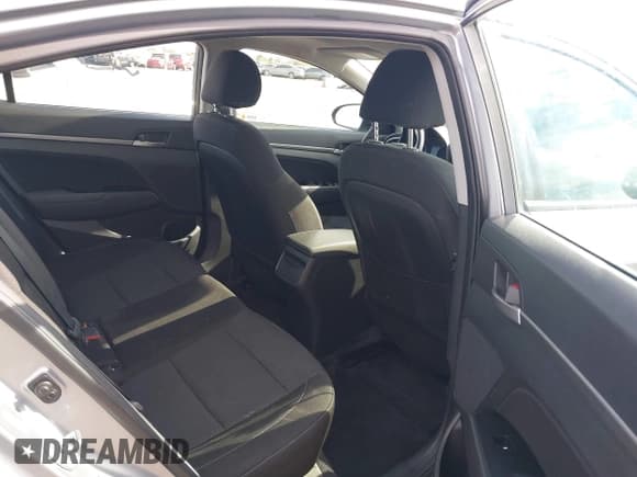 ✅ 2017 Hyundai Elantra Value Edition • VIN: 5NPD84LF5HH203580 • Lot: 41196729. Listed on IAAI with 92,445 mi. Free auction sales archive from the USA and detailed vehicle history report at DreamBid. Image 8.