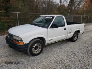 ✅ 2000 Chevrolet S-10 LS • VIN: 1GCCS1458YK260648 • Лот: 80665824. Опубликован ранее на Copart с пробегом 250 846 миль. Бесплатный доступ к архиву аукционных продаж из США и подробный отчёт об истории автомобиля на DreamBid. Изображение 1.