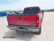✅ 2006 Chevrolet Silverado 2500HD LT3 • VIN: 1GCHK23D86F145400 • Lot: 42230812. Wystawiony na IAAI z przebiegiem 513 221 mil. Bezpłatny archiwum sprzedaży aukcyjnych z USA i szczegółowy raport historii pojazdu na DreamBid. Zdjęcie 16.