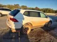 ✅ 2018 Volkswagen Tiguan SEL • VIN: 3VV3B7AXXJM104314 • Lot: 90857375. Wystawiony na Copart z przebiegiem 217 380 mil. Bezpłatny archiwum sprzedaży aukcyjnych z USA i szczegółowy raport historii pojazdu na DreamBid. Zdjęcie 3.