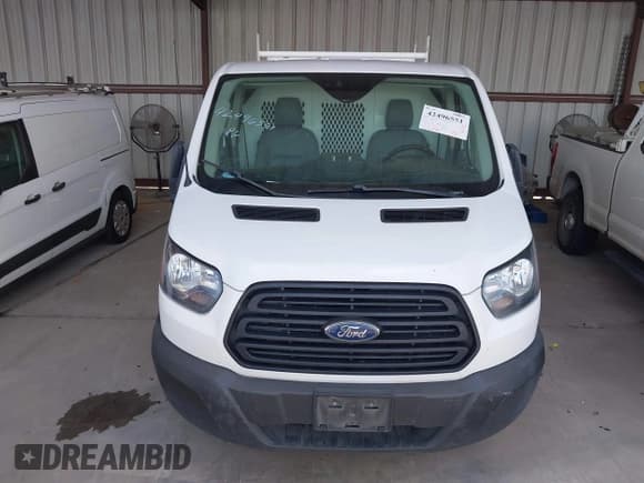 ✅ 2019 Ford Transit • VIN: 1FTYE1YM2KKB45887 • Лот: 42496551. Опубликован ранее на IAAI с пробегом 113 076 миль. Бесплатный доступ к архиву аукционных продаж из США и подробный отчёт об истории автомобиля на DreamBid. Изображение 12.
