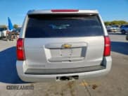 ✅ 2017 Chevrolet Suburban LT • VIN: 1GNSCHKC6HR157505 • Лот: 92344065. Опубликован ранее на Copart с пробегом 153 215 миль. Бесплатный доступ к архиву аукционных продаж из США и подробный отчёт об истории автомобиля на DreamBid. Изображение 6.