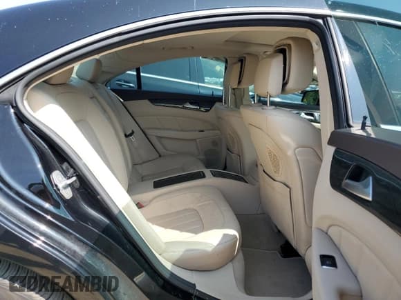 ✅ 2015 Mercedes-Benz CLS 550 • VIN: WDDLJ9BB2FA154022 • Lot: 67236324. Listed on Copart with 116,601 mi. Free auction sales archive from the USA and detailed vehicle history report at DreamBid. Image 10.