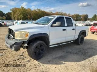 ✅ 2008 Dodge 1500 ST • VIN: 1D7HU18258J137918 • Lot: 90999595. Listed on Copart with 251,672 mi. Free auction sales archive from the USA and detailed vehicle history report at DreamBid. Image 1.