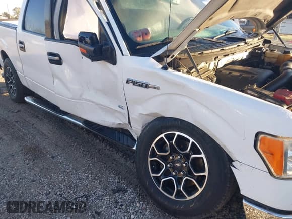 ✅ 2013 Ford F-150 FX4 • VIN: 1FTFW1ET0DFC39214 • Lot: 43489945. Listed on IAAI with 235,729 mi. Free auction sales archive from the USA and detailed vehicle history report at DreamBid. Image 6.