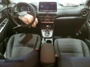 ✅ 2023 Hyundai Kona SEL • VIN: KM8K3CAB4PU058239 • Лот: 67107854. Опубликован ранее на Copart с пробегом 8 432 миль. Бесплатный доступ к архиву аукционных продаж из США и подробный отчёт об истории автомобиля на DreamBid. Изображение 8.