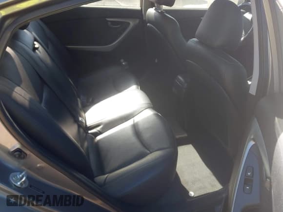 ✅ 2013 Hyundai Elantra Limited • VIN: 5NPDH4AE1DH268107 • Лот: 43464932. Опубликован ранее на IAAI с пробегом 101 788 миль. Бесплатный доступ к архиву аукционных продаж из США и подробный отчёт об истории автомобиля на DreamBid. Изображение 8.